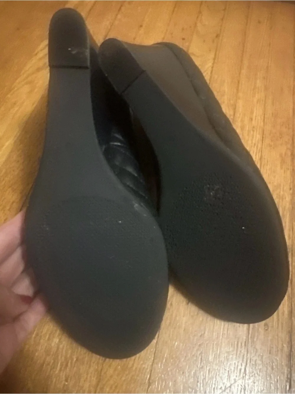 Tory Burch Black Leather Logo Pumps Size 10 Good Condition